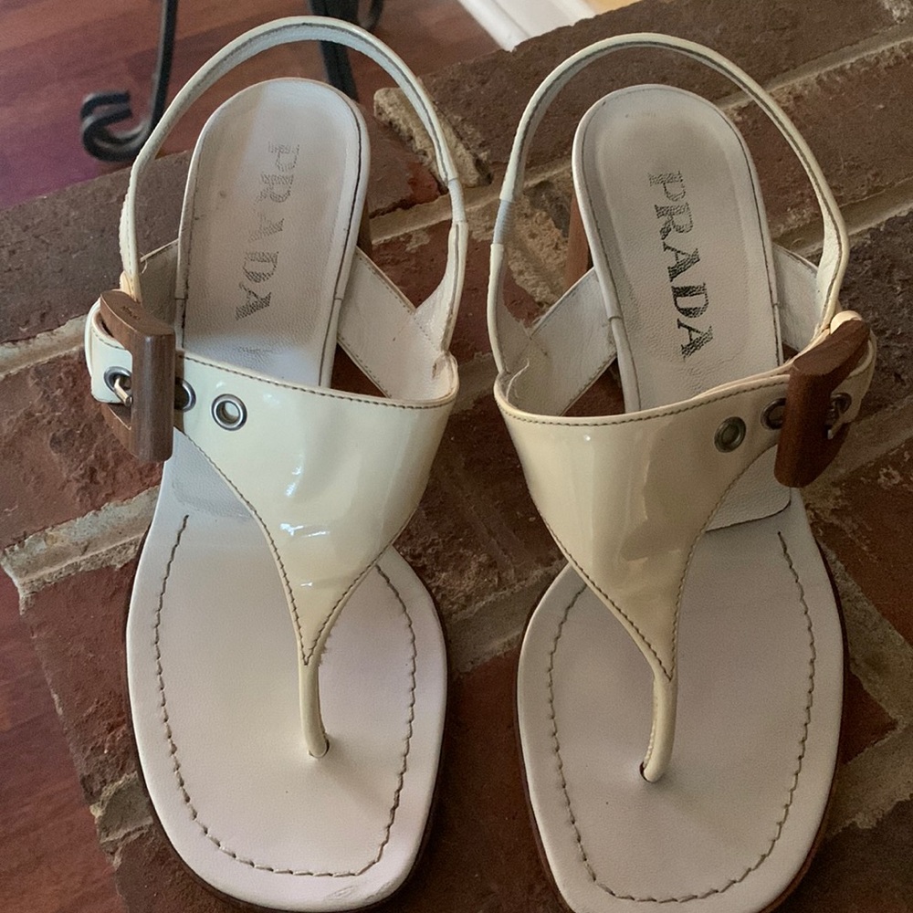 Prada Vernice sandals size 8 / 38